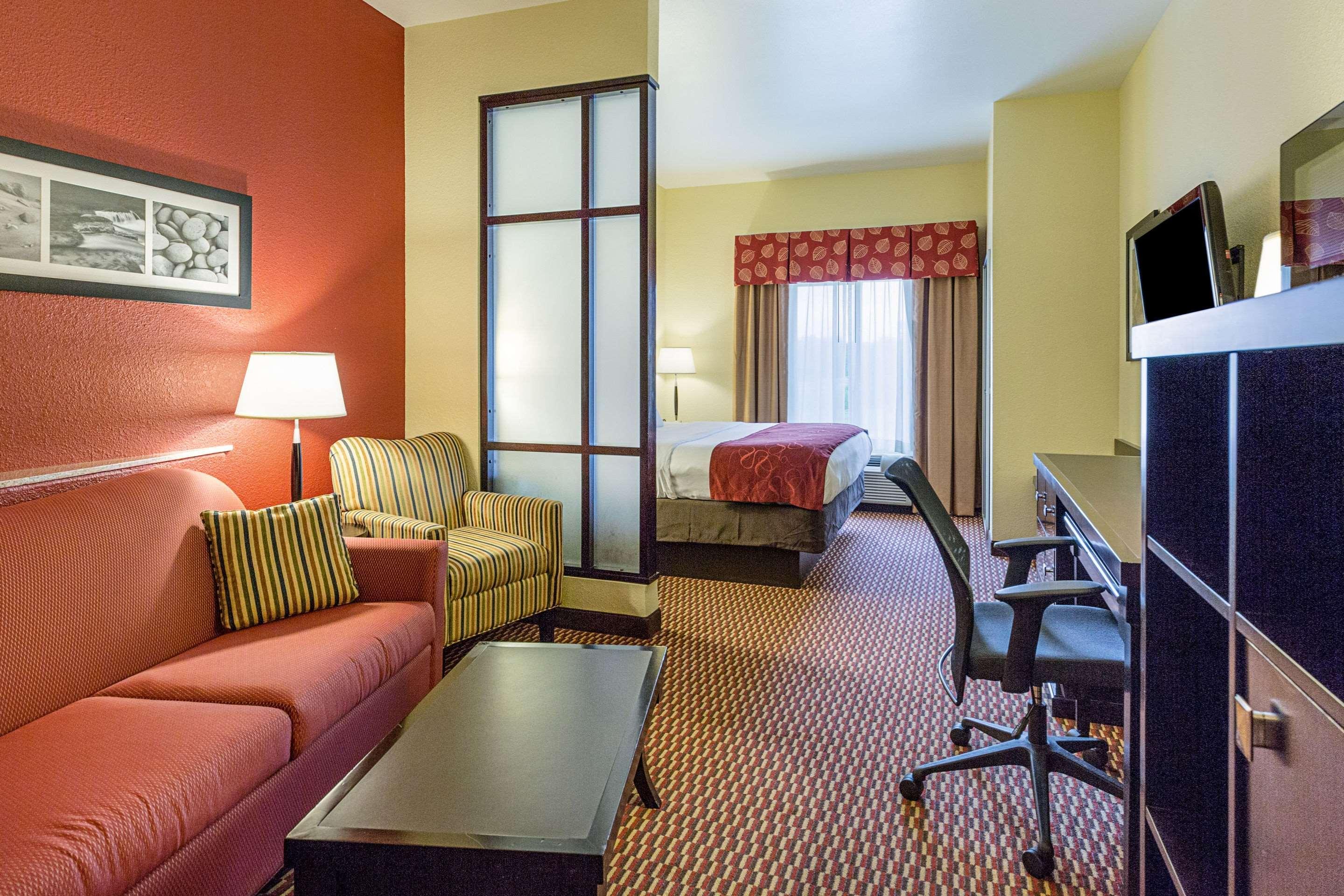 Comfort Suites Leesville Exteriör bild